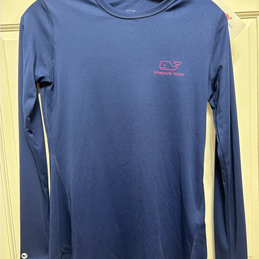 NEW Vineyard Vines Long Sleeve Performance Vintage Whale Tee Color: Deep Bay